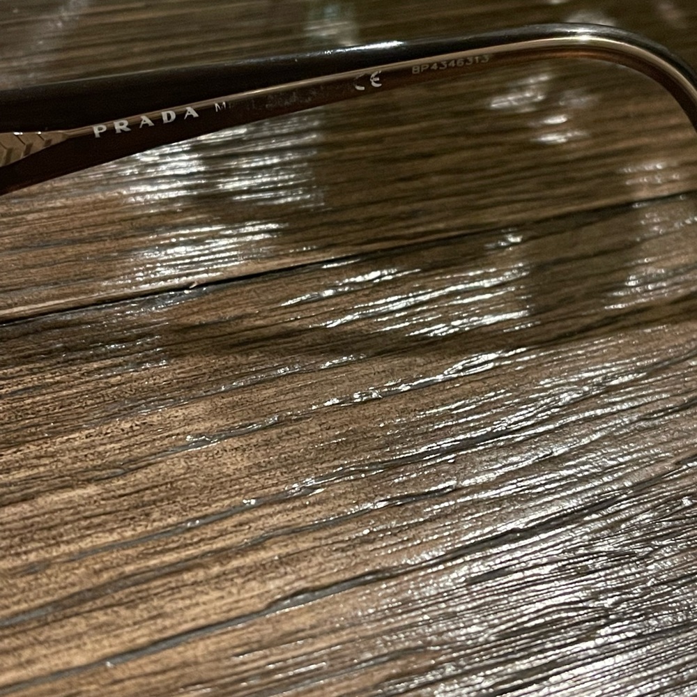 Prada two tone glasses 👓 - Picture 4 of 5